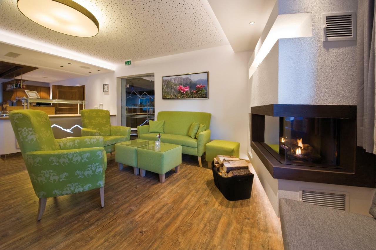 Pension Angelika Петной-ам-Арльберг Экстерьер фото