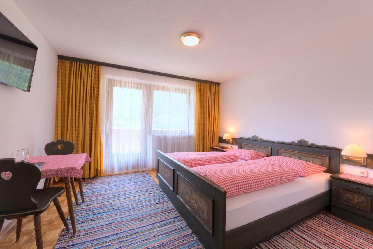 Pension Angelika Петной-ам-Арльберг Экстерьер фото