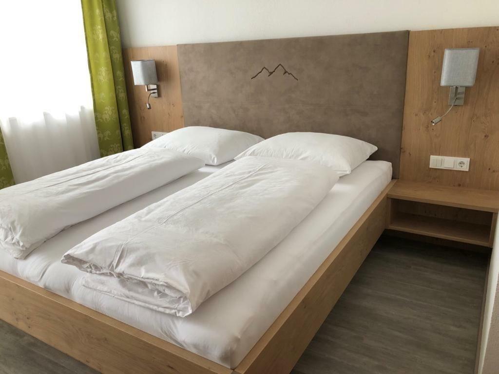 Pension Angelika Петной-ам-Арльберг Экстерьер фото